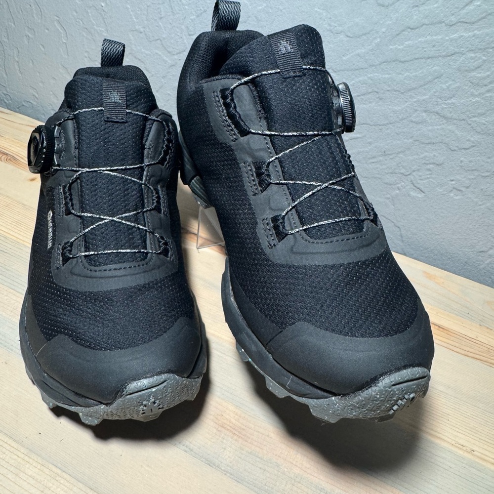 ICEBUG Rover RB9X  size 8 Women's Black Athletic Shoes